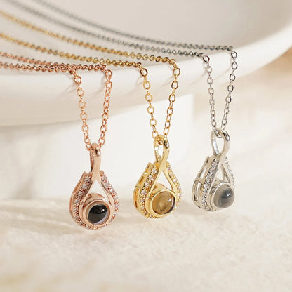 Collier de Projection Photo Personnalisé en Or